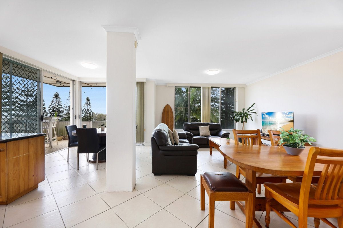 7/250 The Esplanade Miami 4