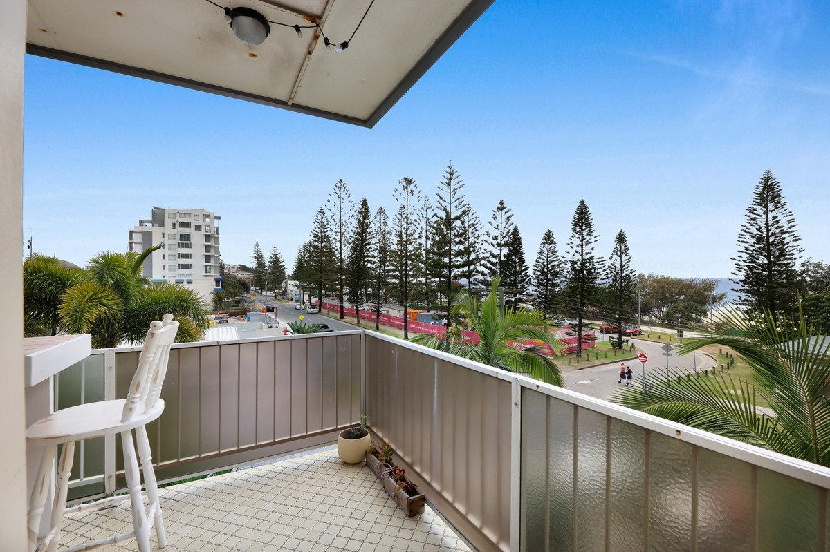 7/250 The Esplanade Miami 9