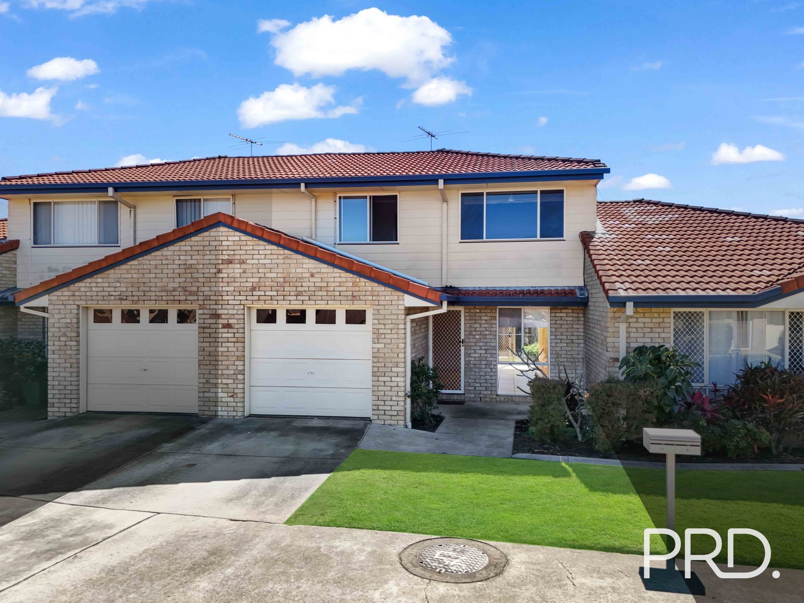 725/2 NICOL Way BRENDALE 2