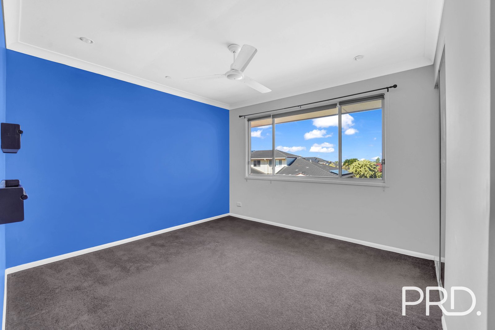 725/2 NICOL Way BRENDALE 8