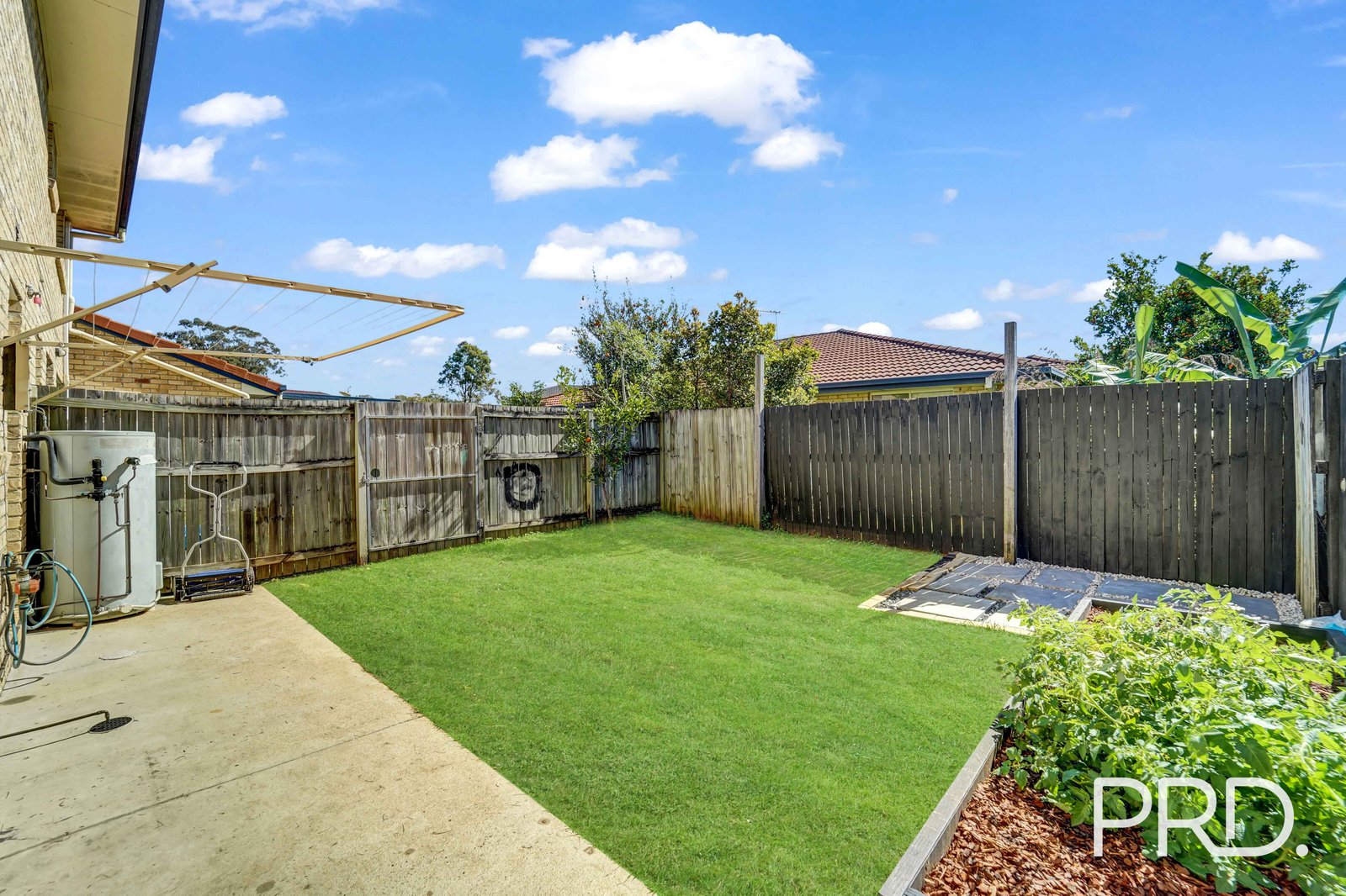 725/2 NICOL Way BRENDALE 12