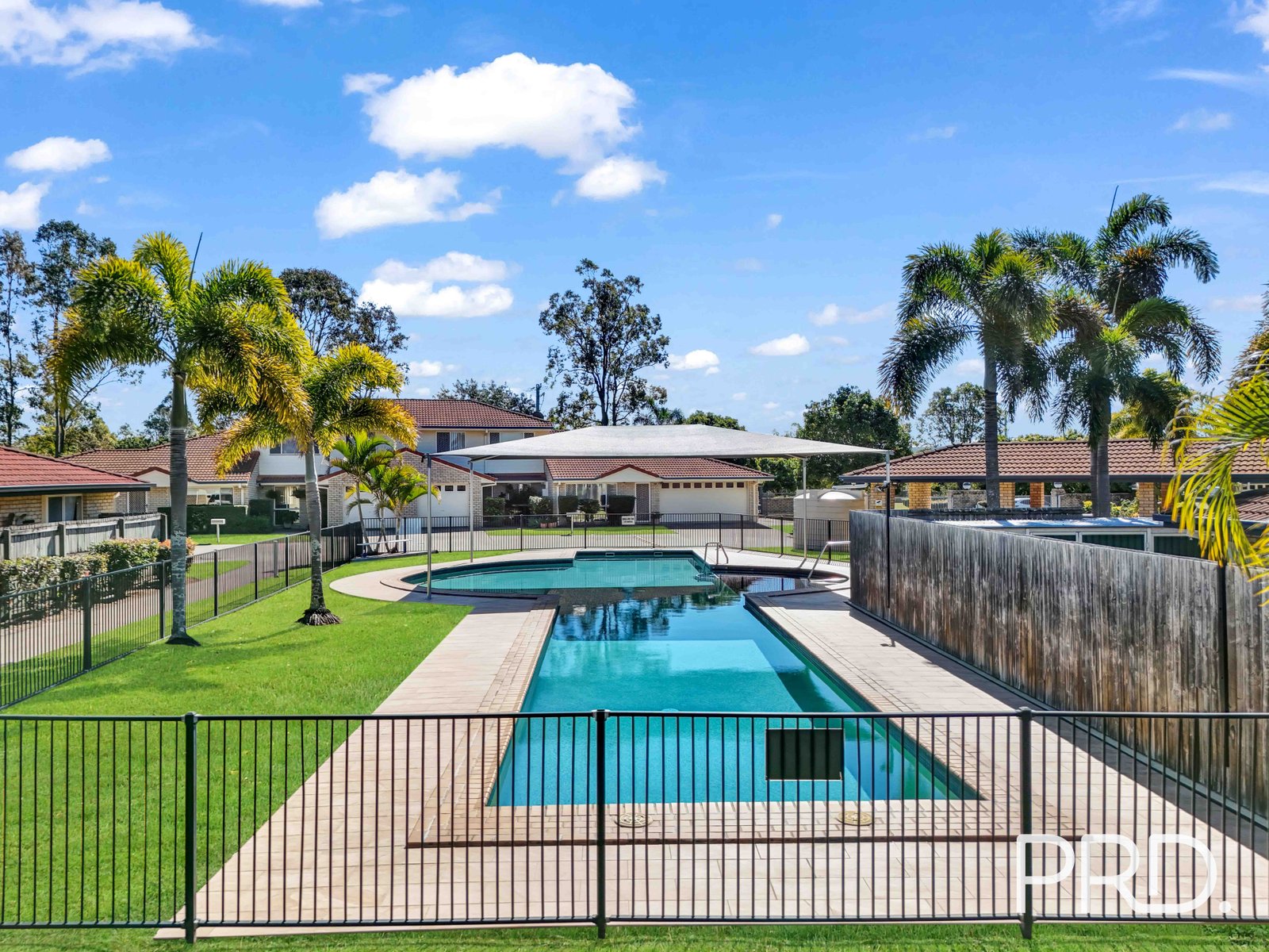 725/2 NICOL Way BRENDALE 13