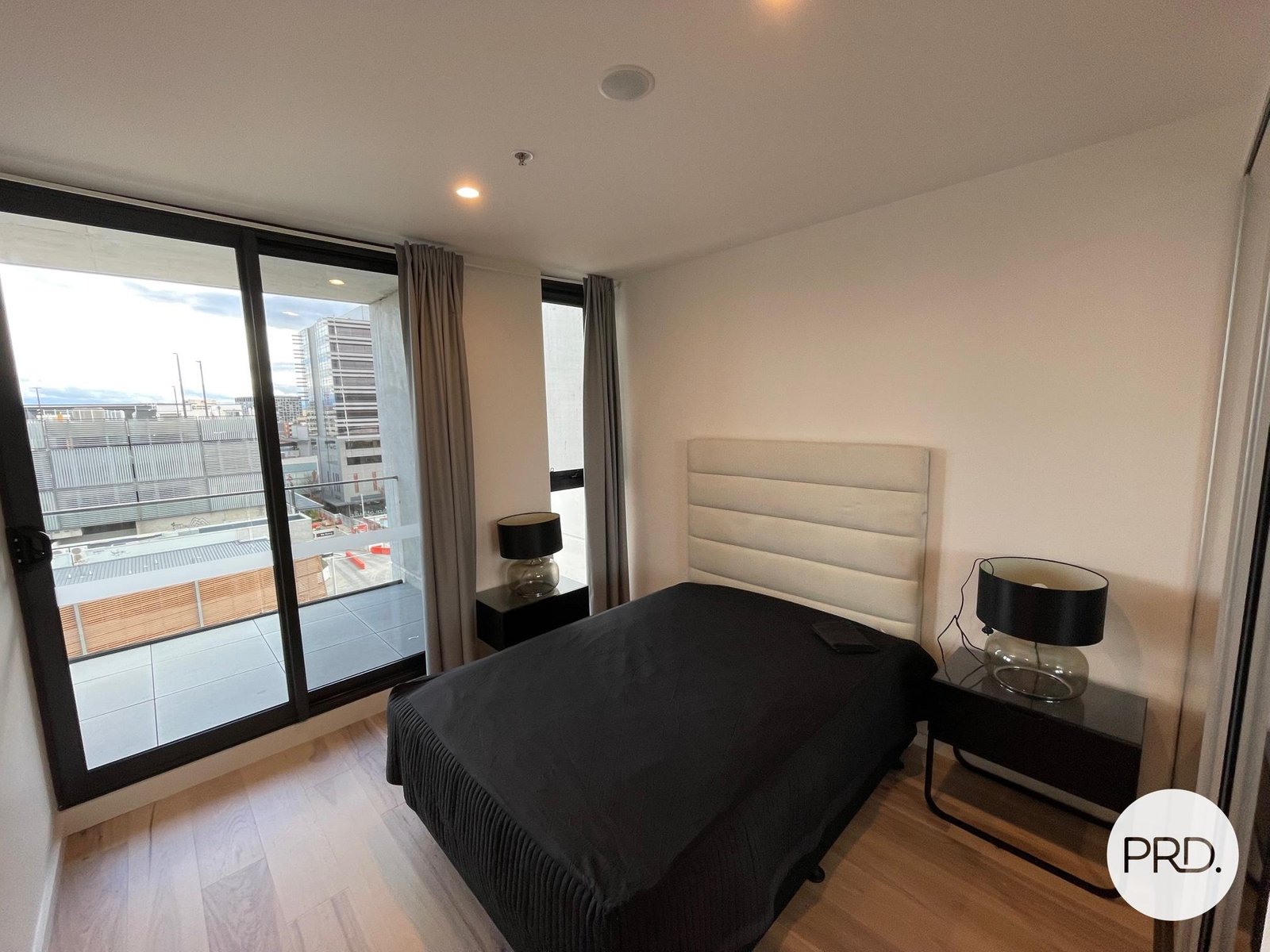 725/61 Cooyong Street BRADDON 3