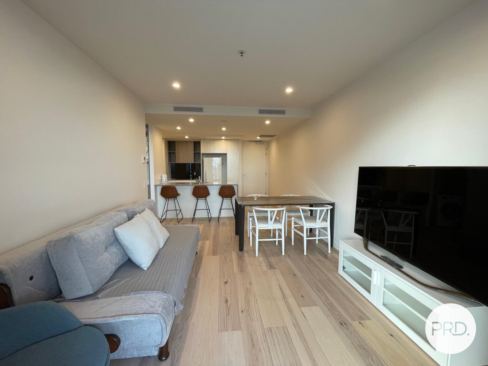725/61 Cooyong Street BRADDON 5