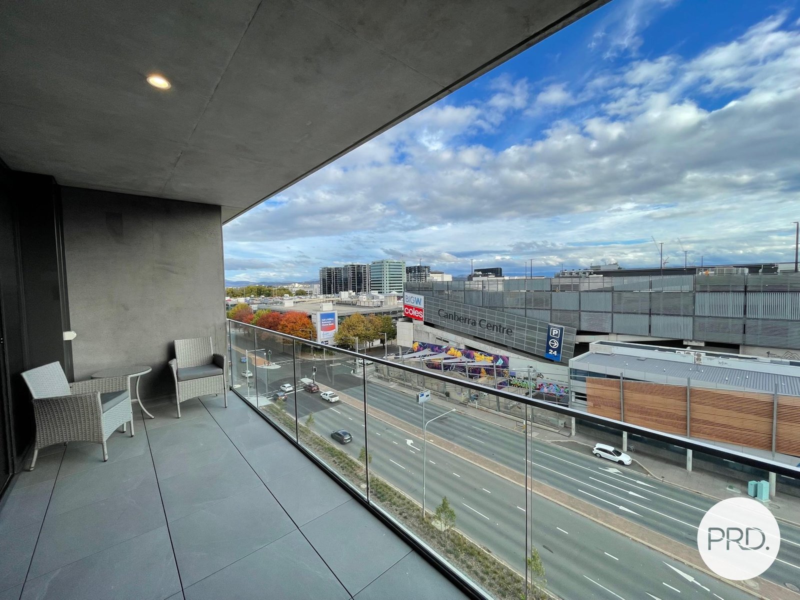 725/61 Cooyong Street BRADDON 10