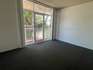 7/25a George St  MARRICKVILLE 4
