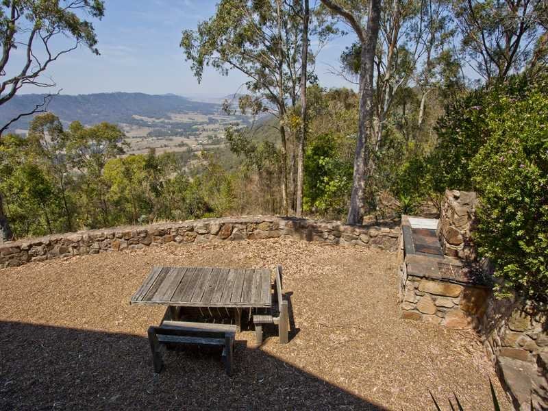 725E Lambs Valley Road LAMBS VALLEY 17