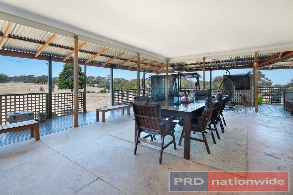 726 Moonlight Road BERRINGA 9