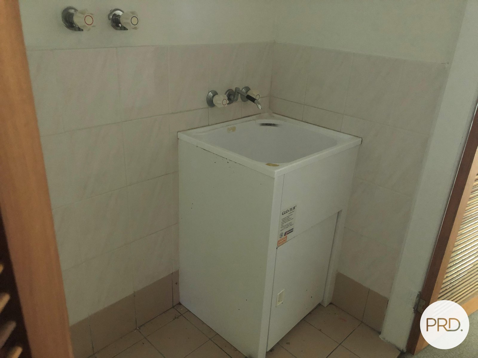 7/27 Cook Street NORTHGATE 9