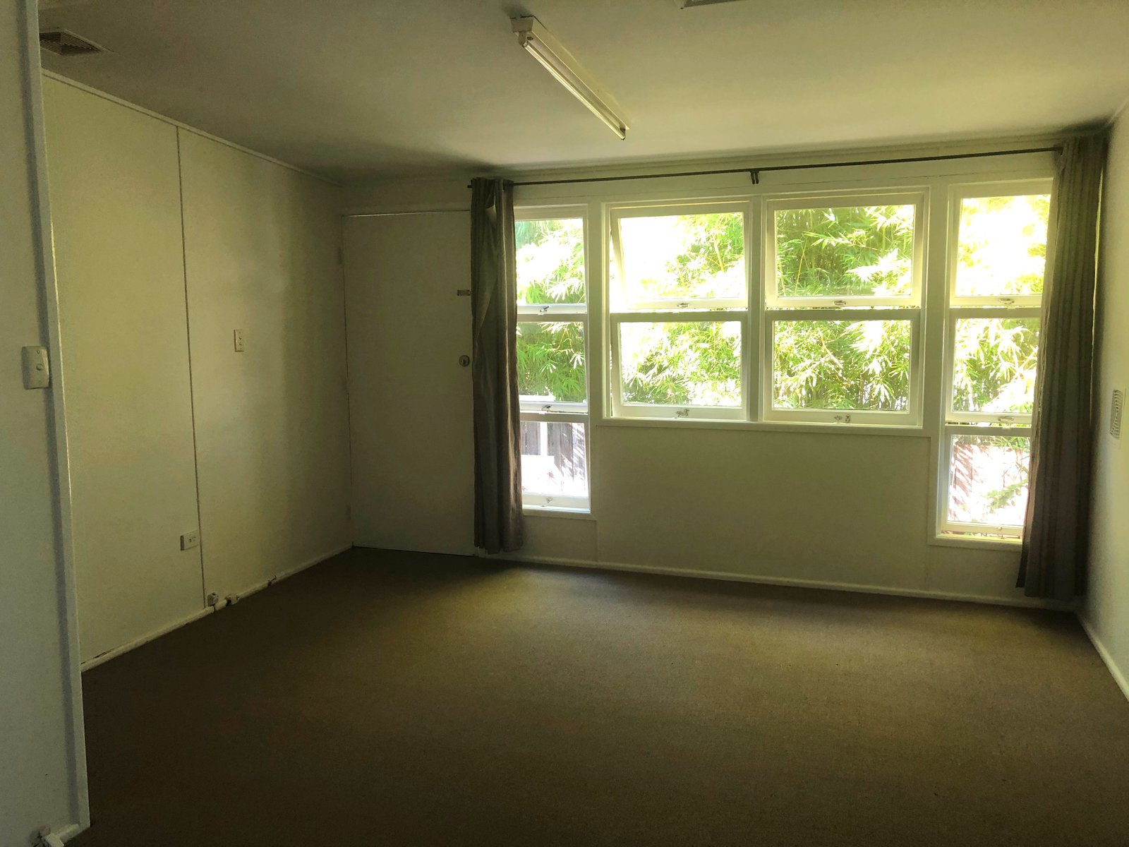 7/27 Cook Street NORTHGATE 4