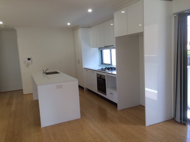 7/27 POLLARD Street GLENDALOUGH 2