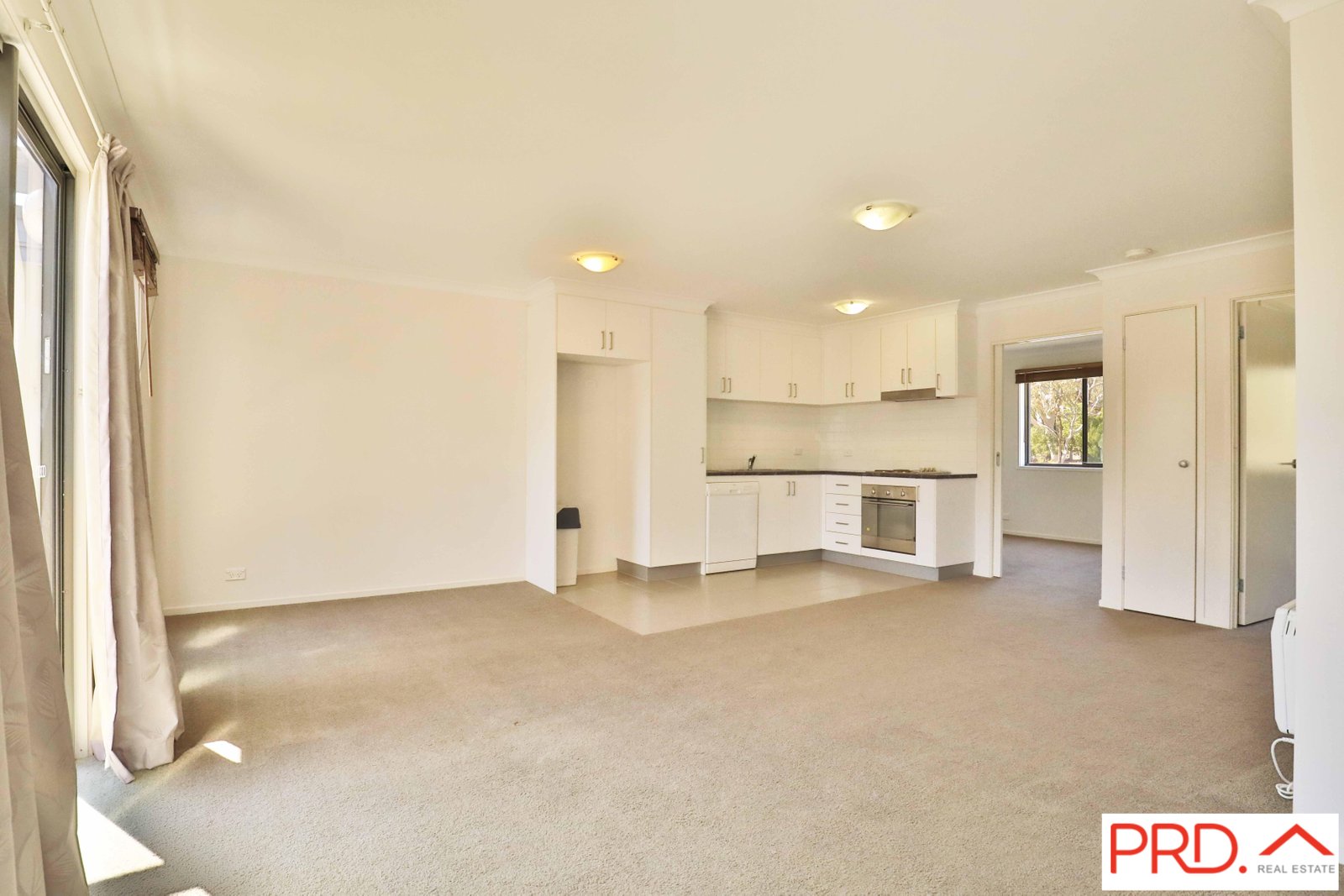 7/27 Whitmore Crescent WATSON 2