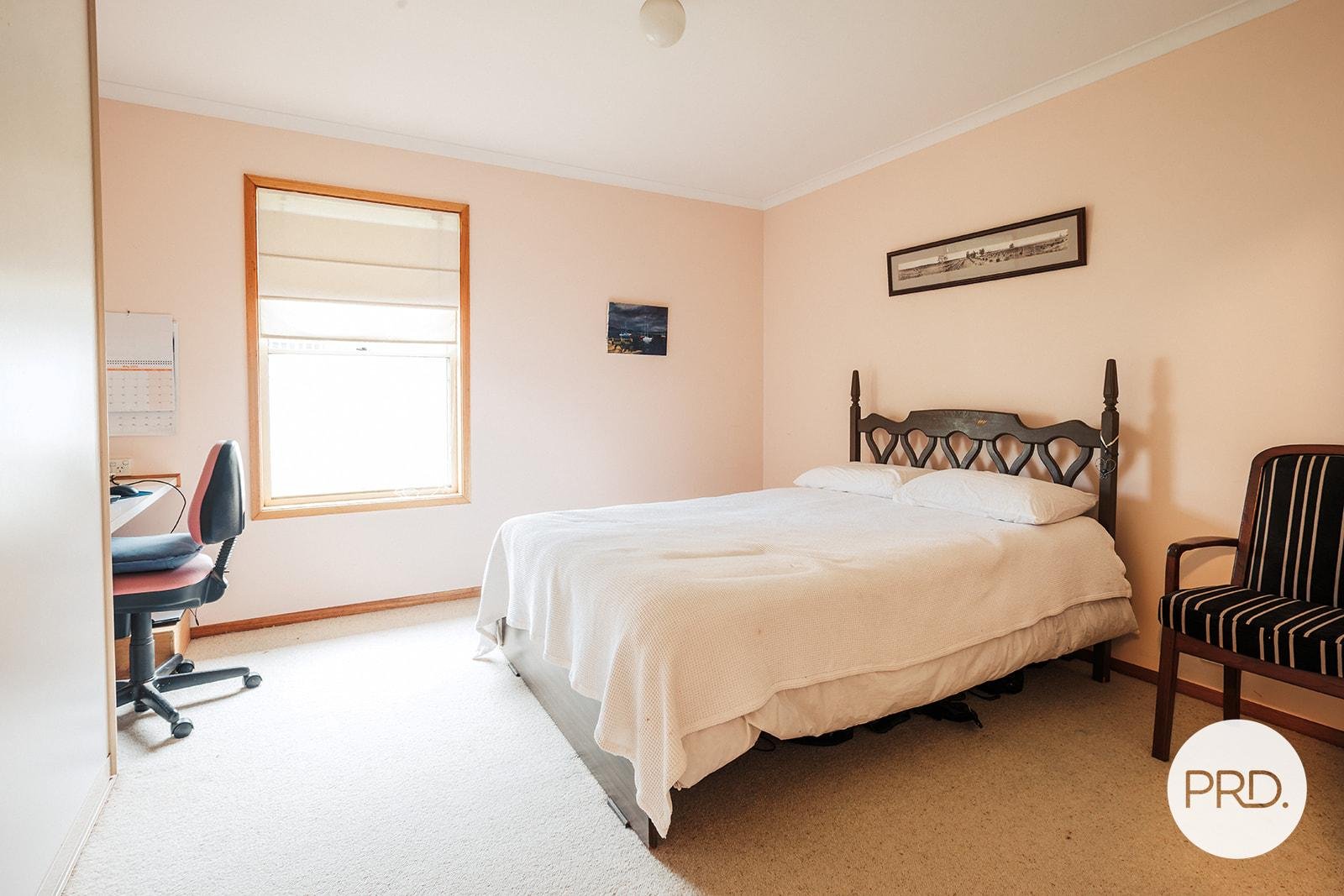 728 Hodge Street GLENROY 17