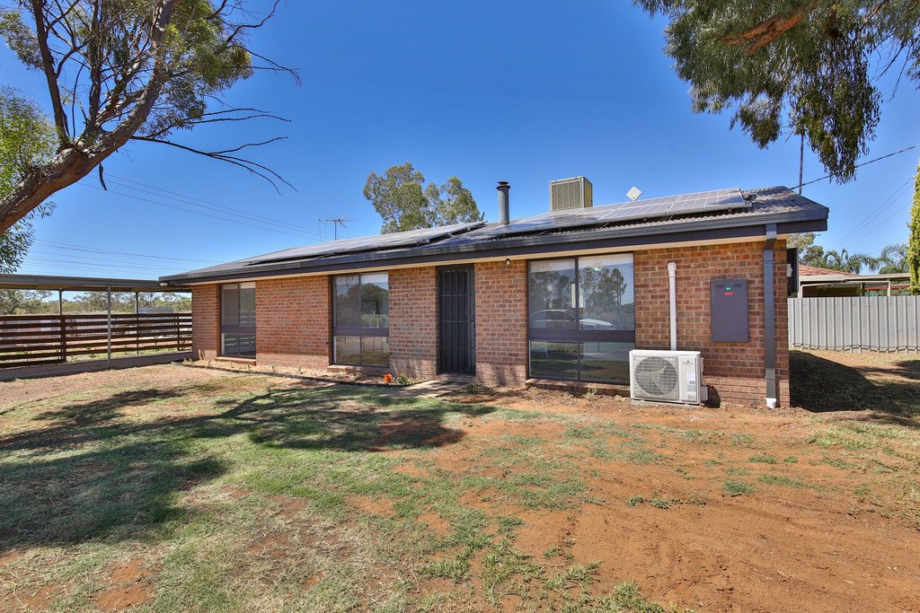 728 Woomera Avenue RED CLIFFS 1