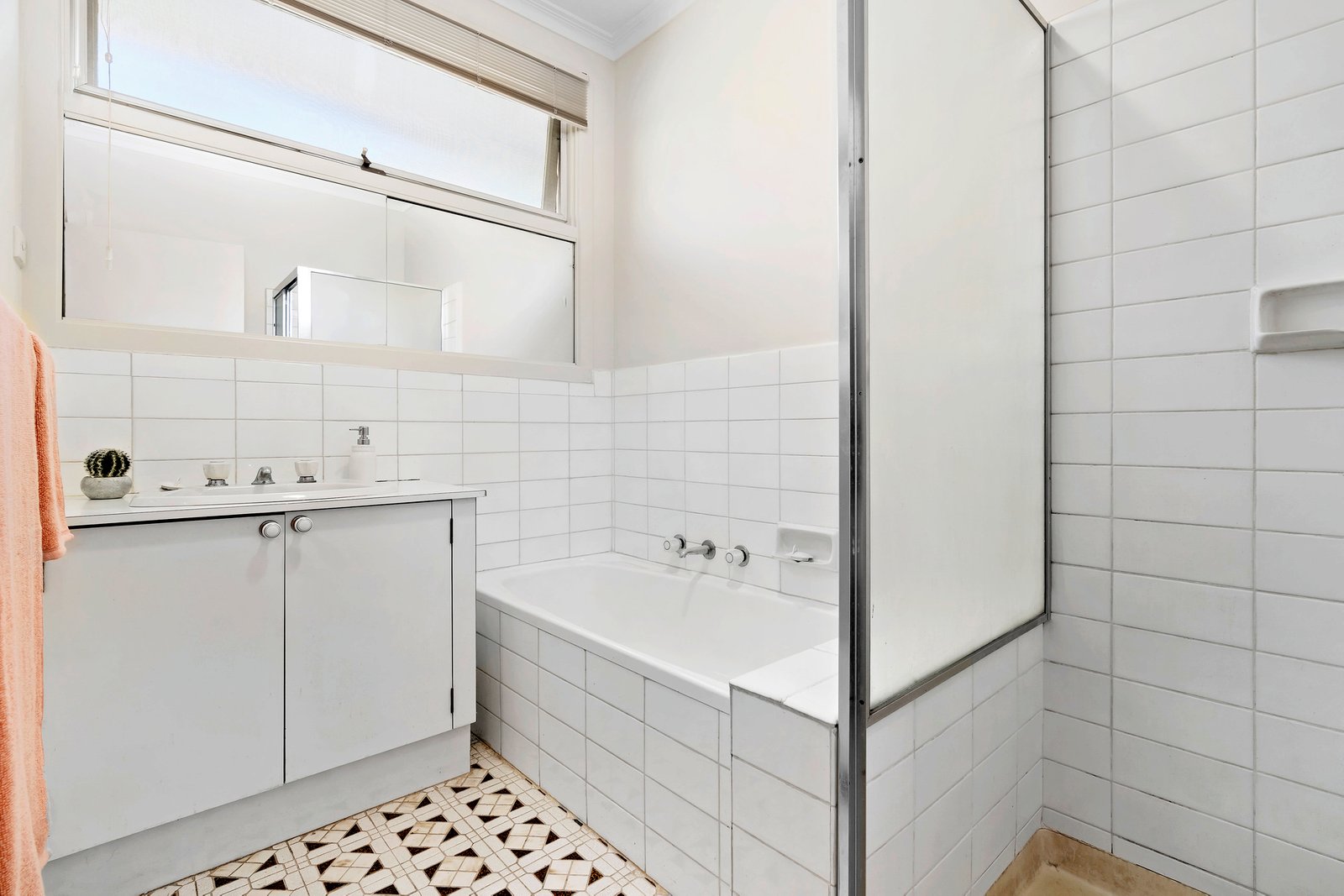 Real Estate and Property in 7/29 Grant Street, Malvern East, VIC