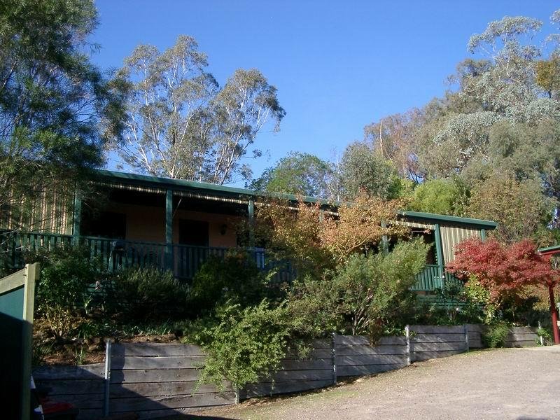 72A Carey Street TUMUT 4