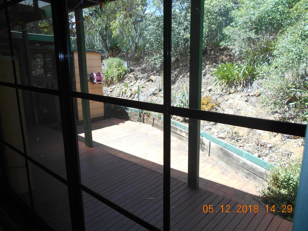 72A Carey Street TUMUT 10