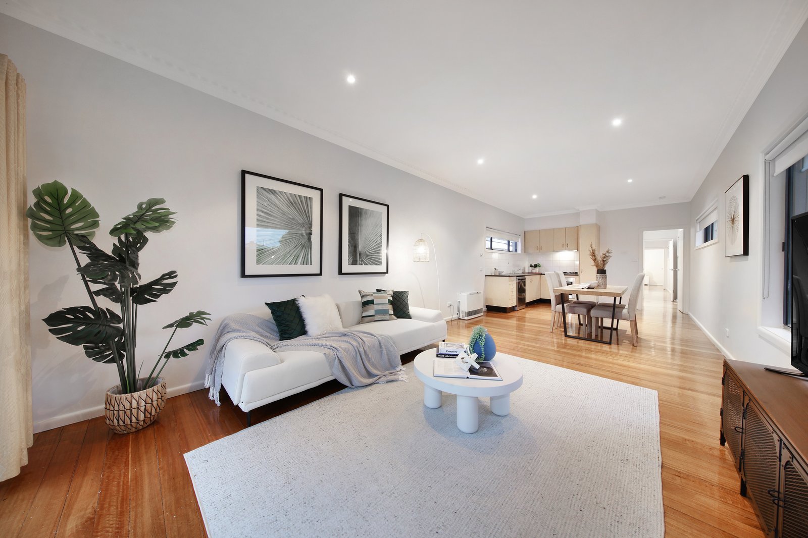 Gallery: 72A Carlisle Crescent