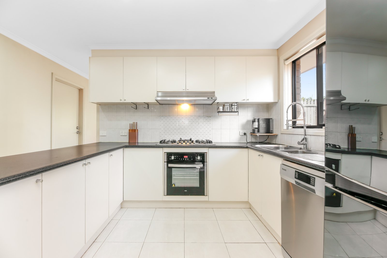 Gallery: 72A Clarinda Road