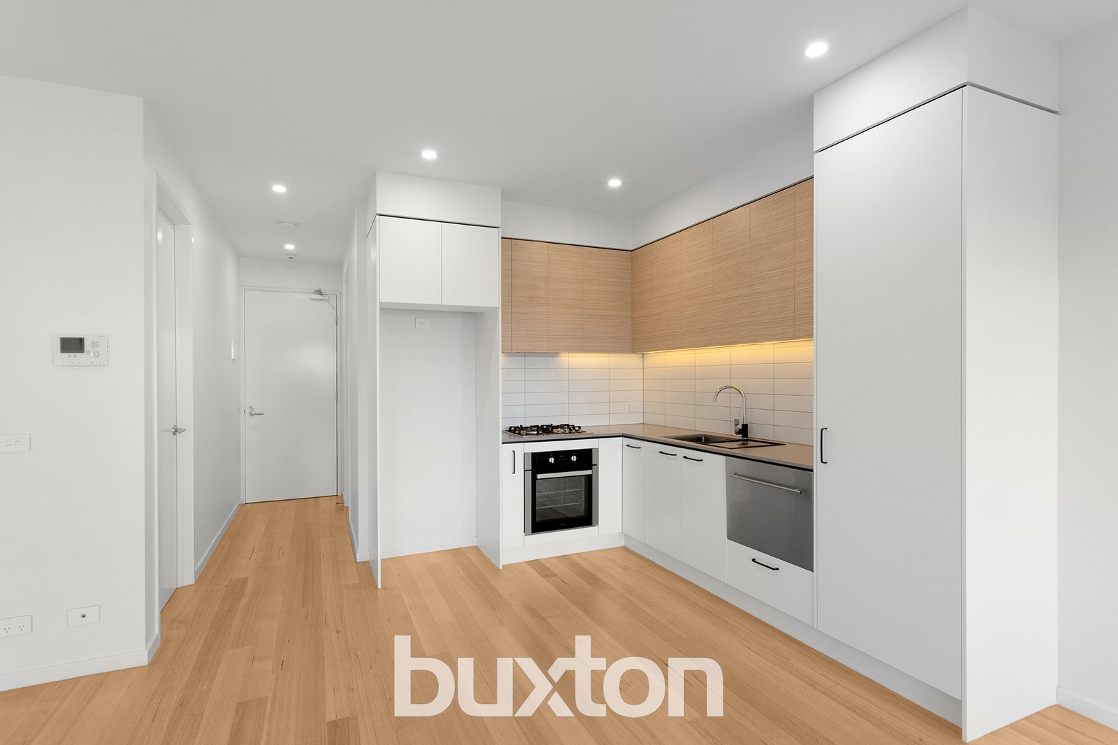 Gallery: 7/2A Newberry Avenue