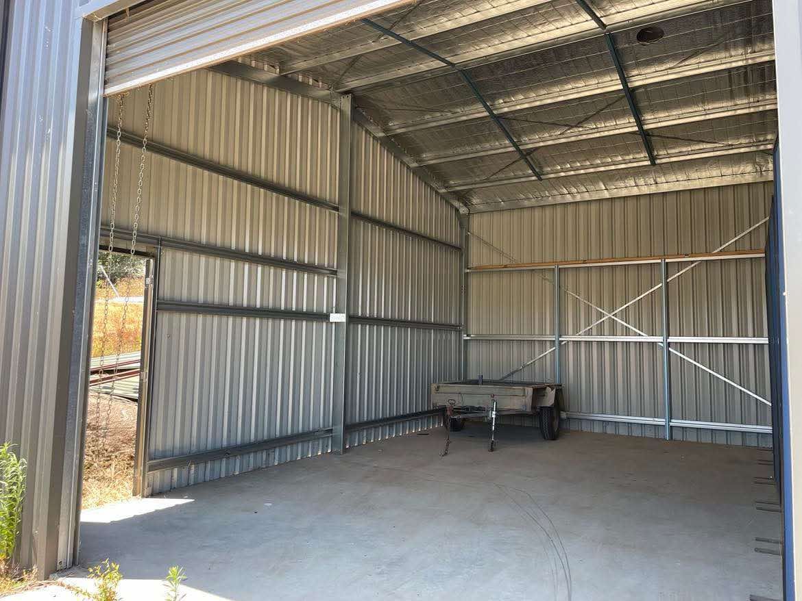 72c The Parade TUMBARUMBA 2