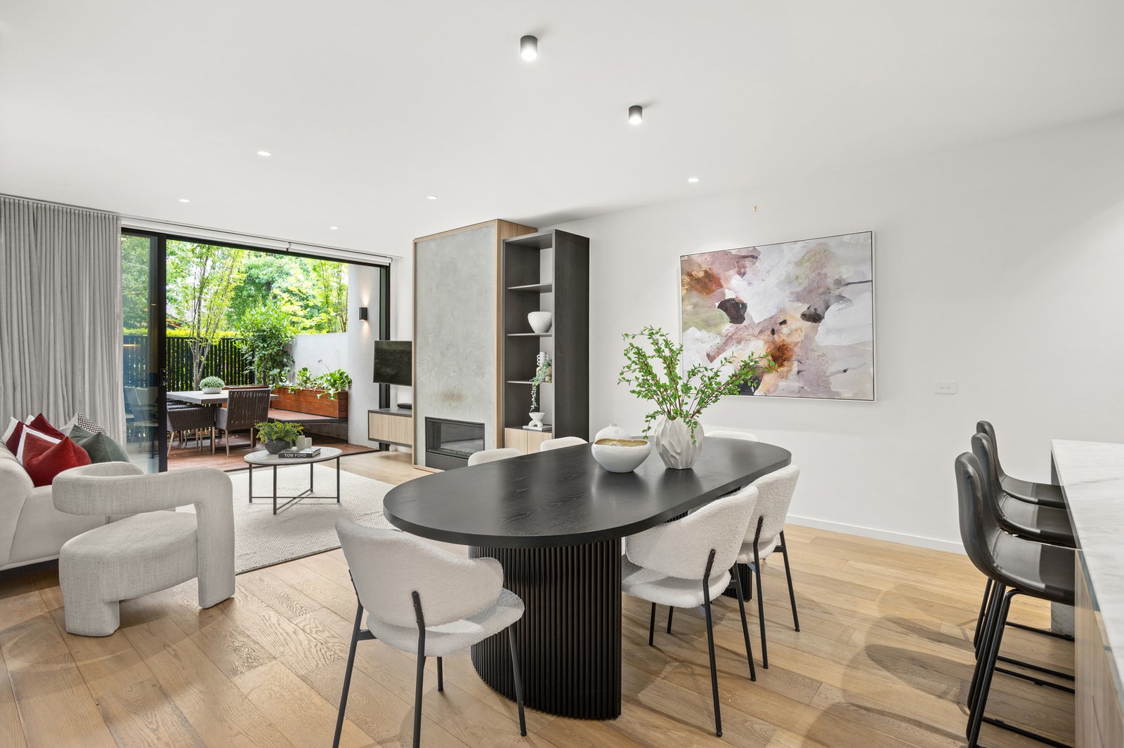 Gallery: 72E Serrell Street