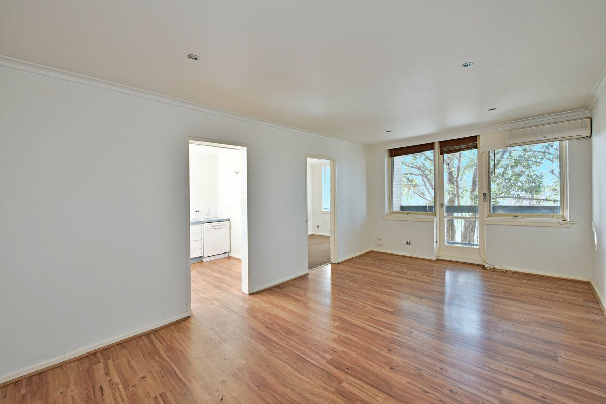 Gallery: 7/3 Acre Place