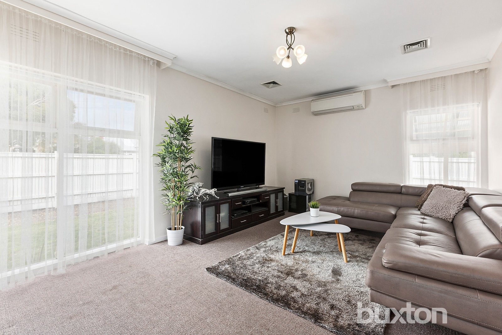 Gallery: 73 Bay Road