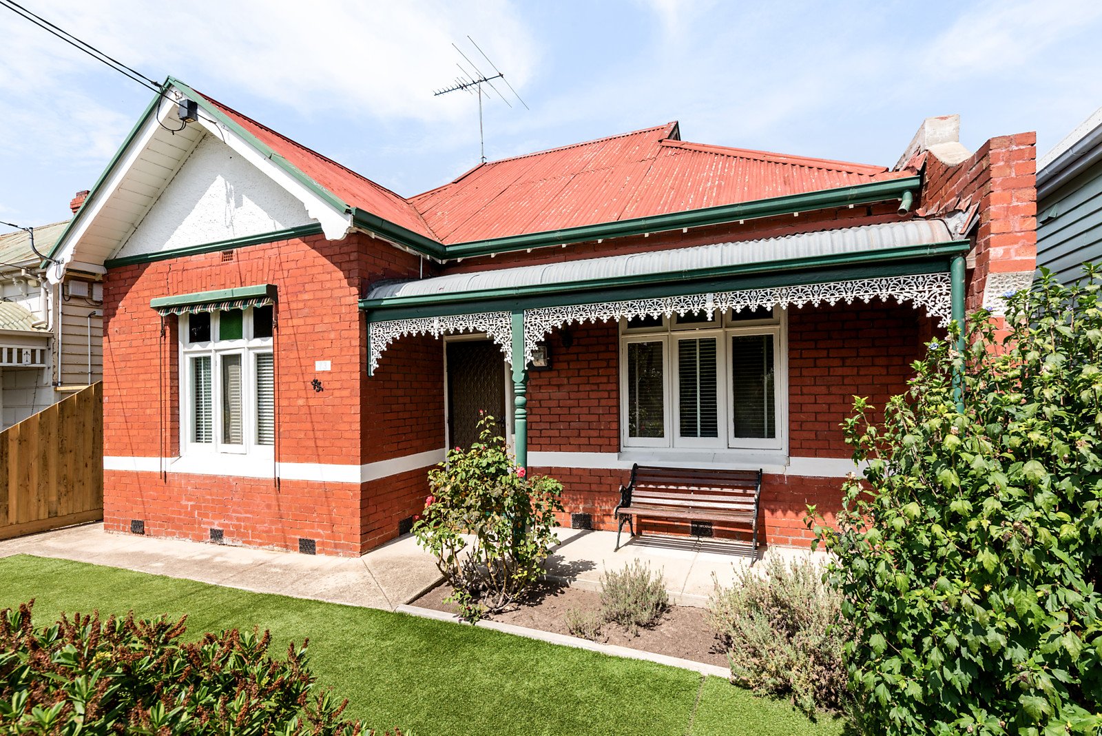 73 Beaconsfield Parade, Northcote VIC 3070