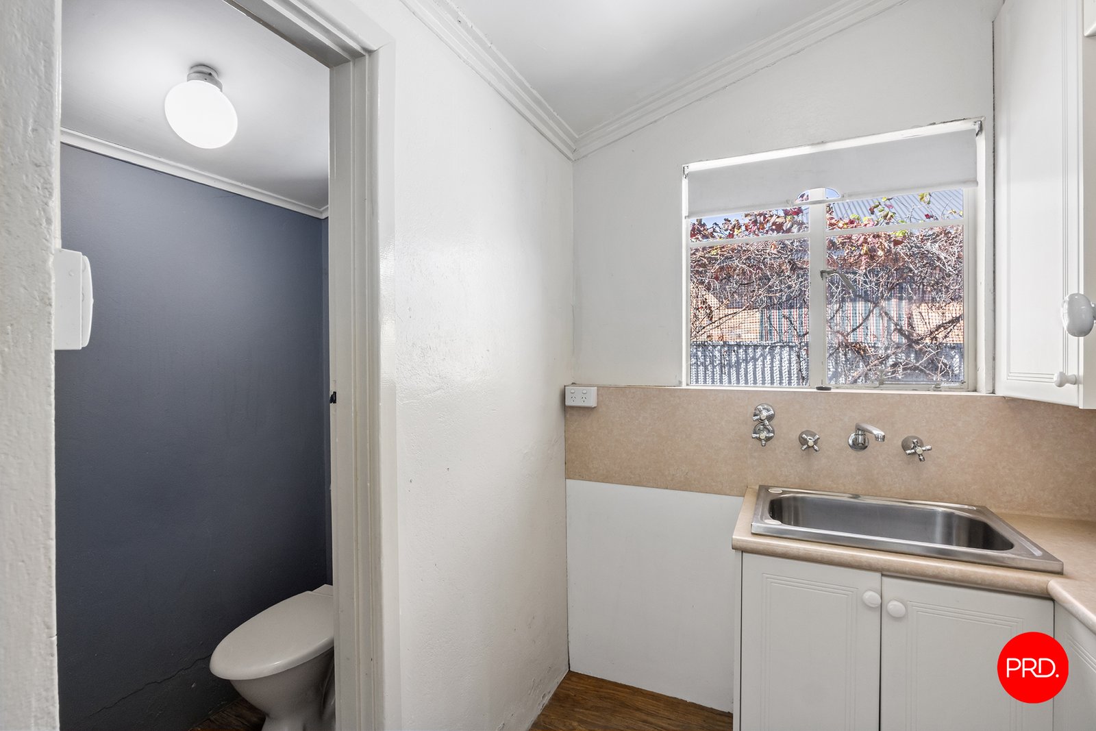 73 Condon Street KENNINGTON 11