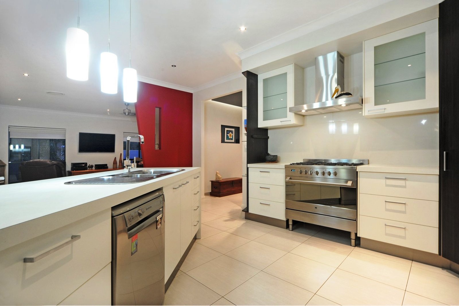 73 Country Road CANNONVALE 3