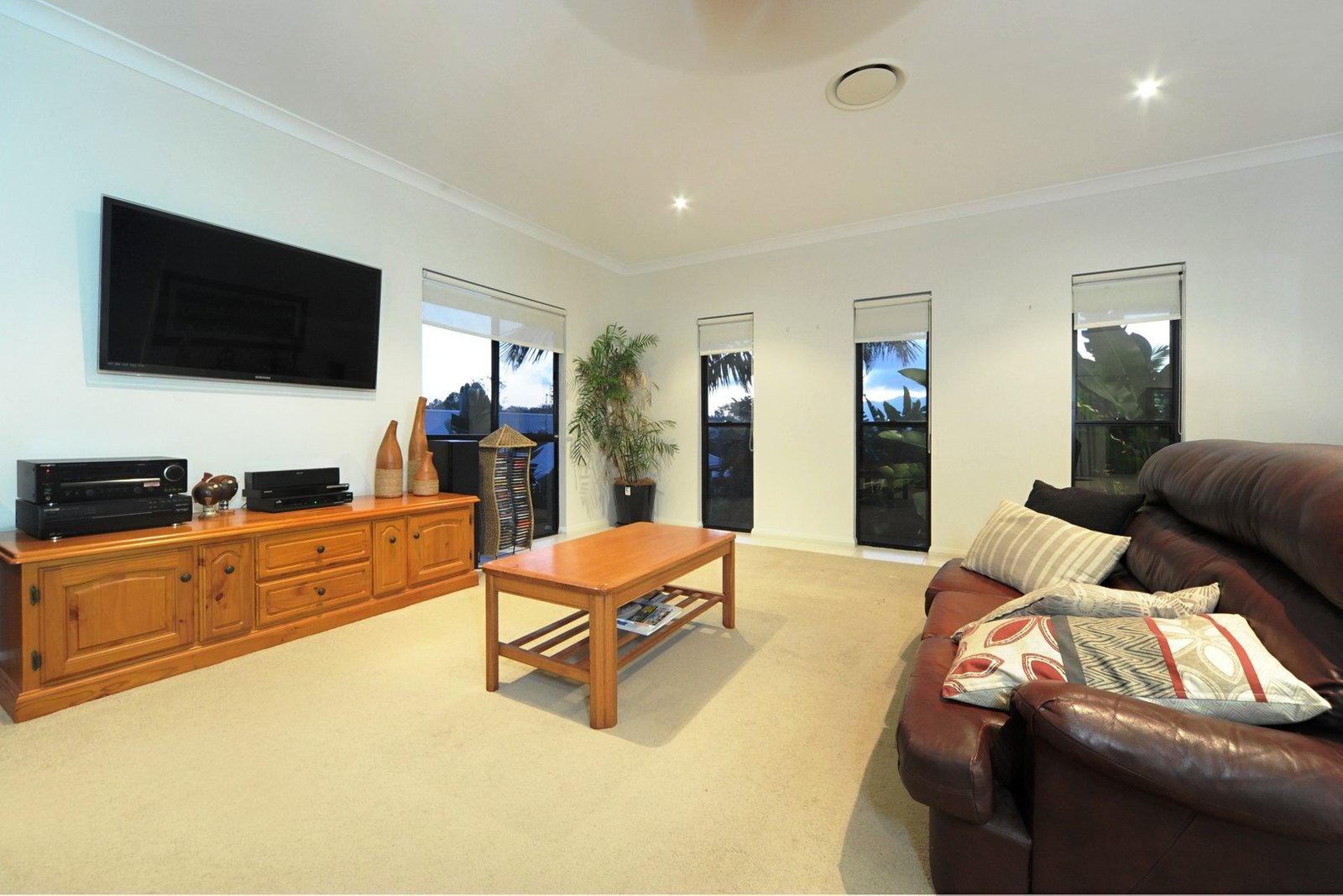 73 Country Road CANNONVALE 5