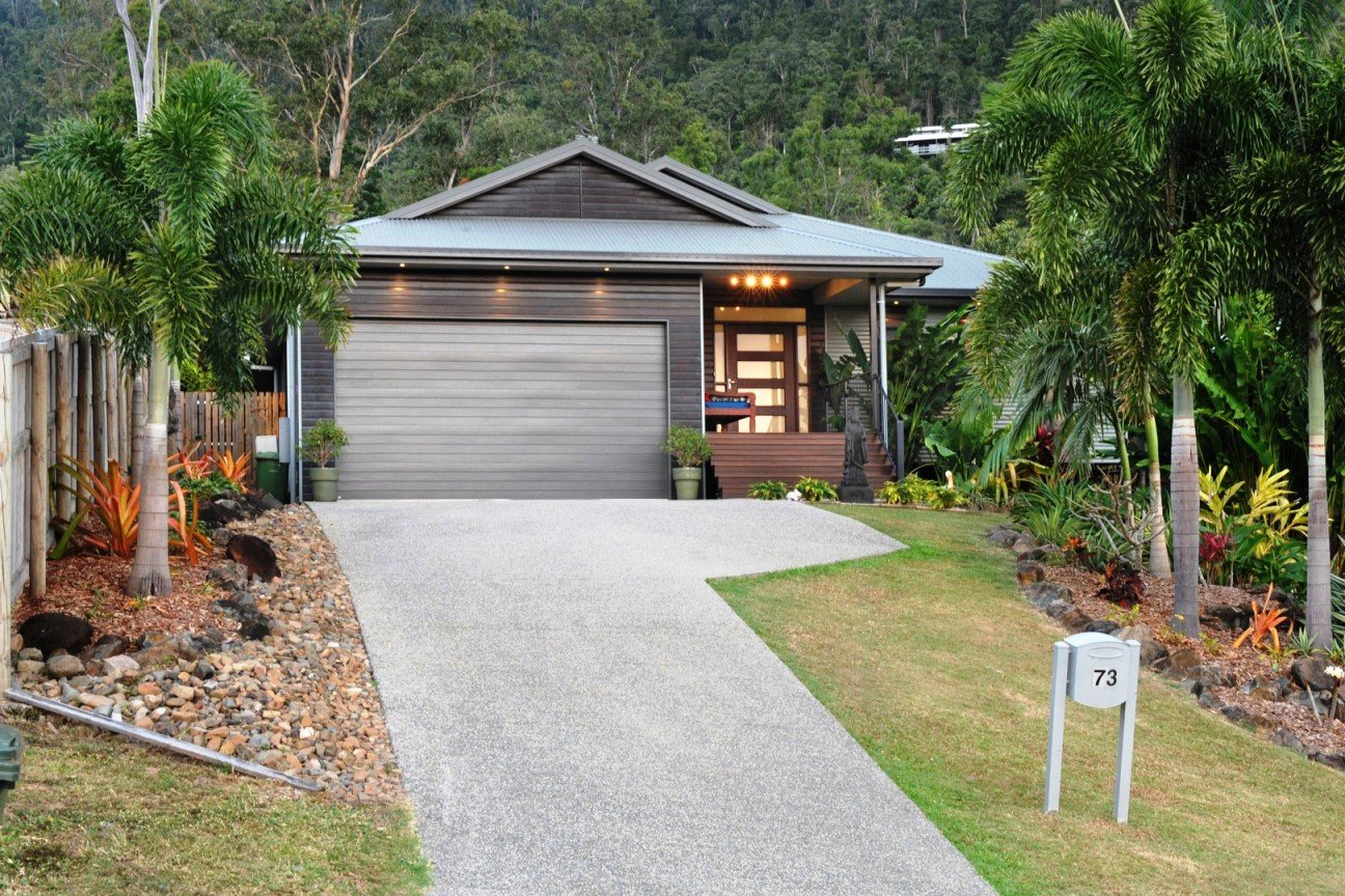 73 Country Road CANNONVALE 12