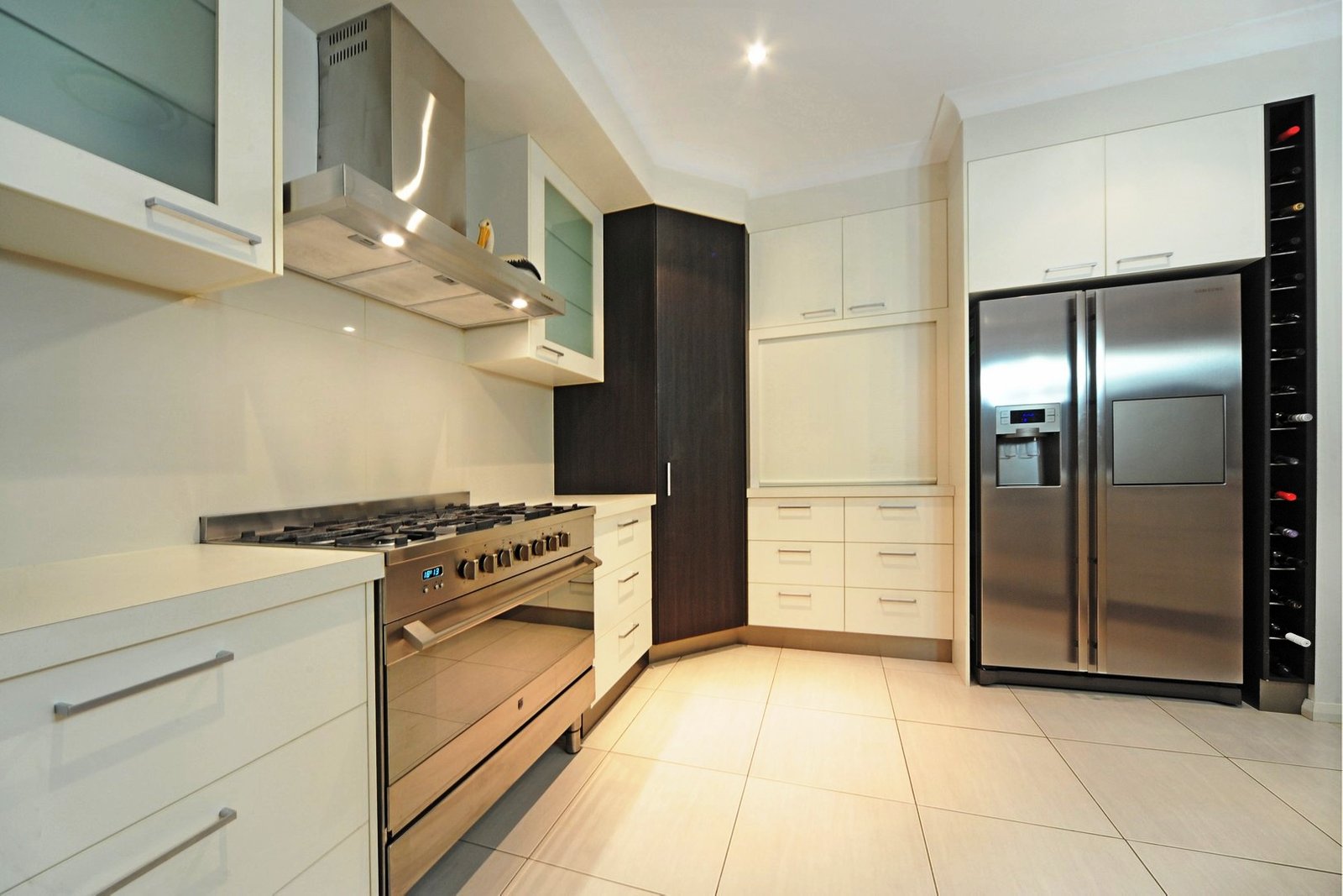 73 Country Road CANNONVALE 14