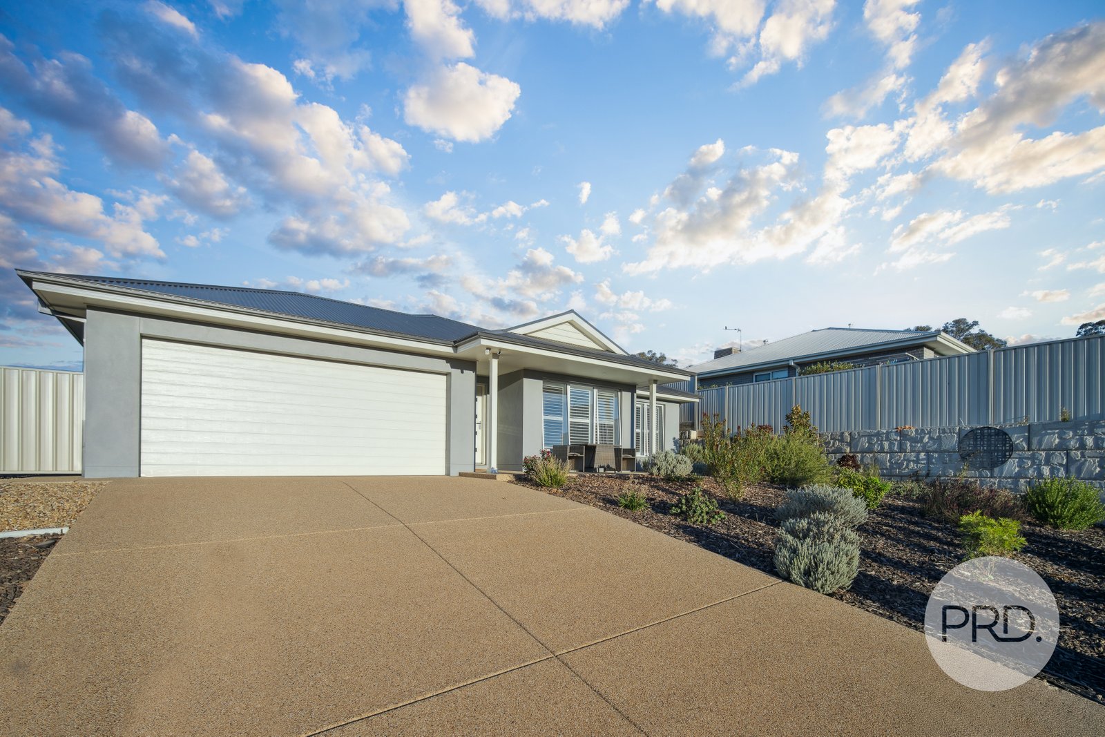 73 Deakin Avenue LLOYD 2