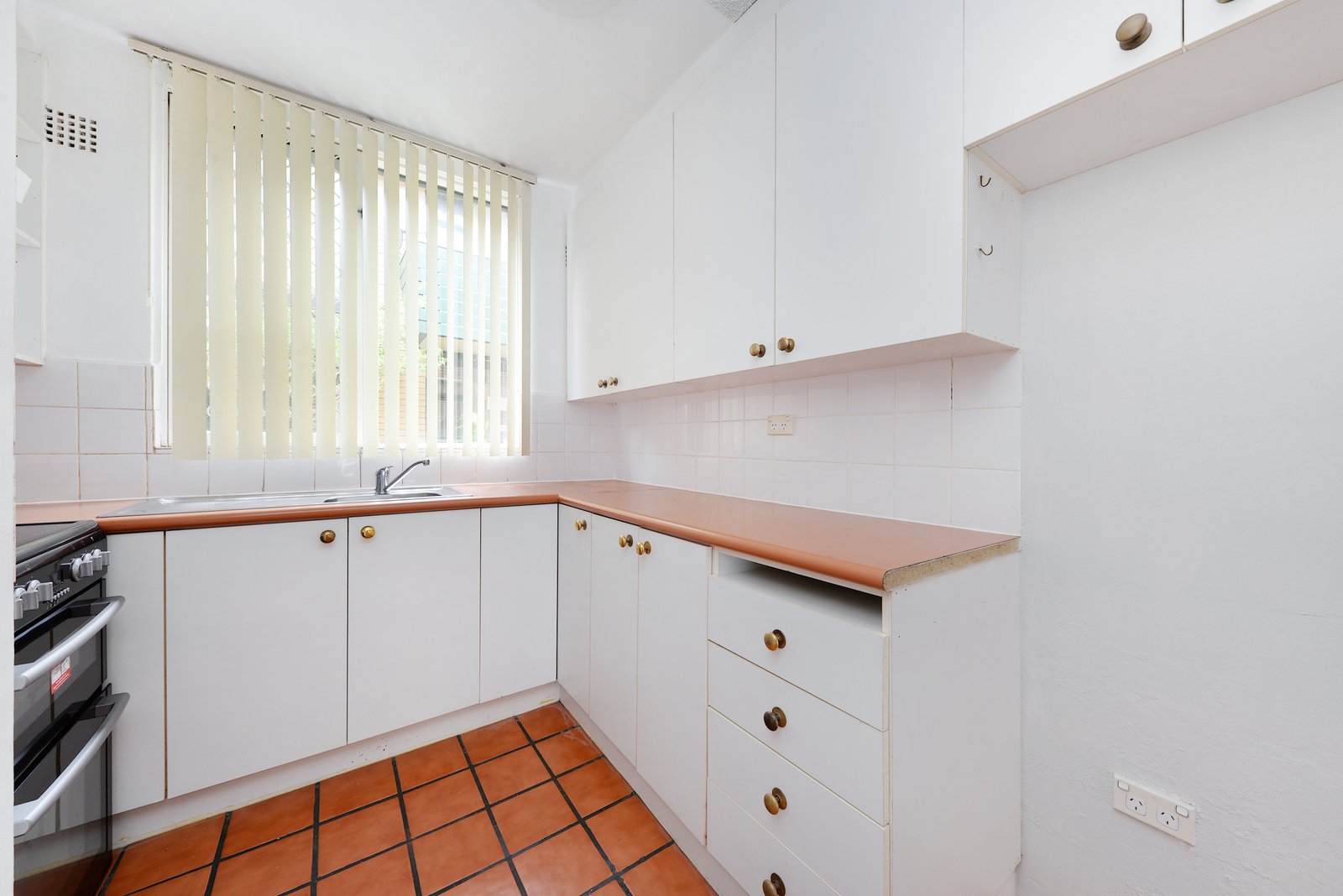 7/3 Devitt Place HILLSDALE 2