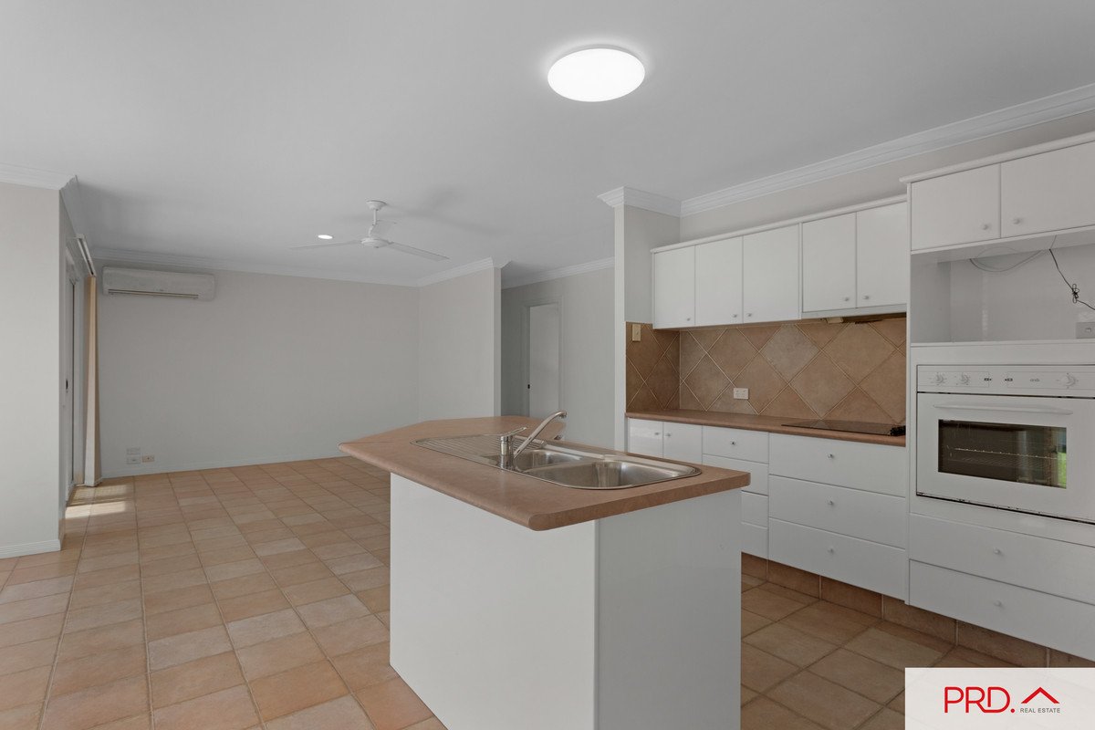 73 Dipper Drive Burleigh Waters 1