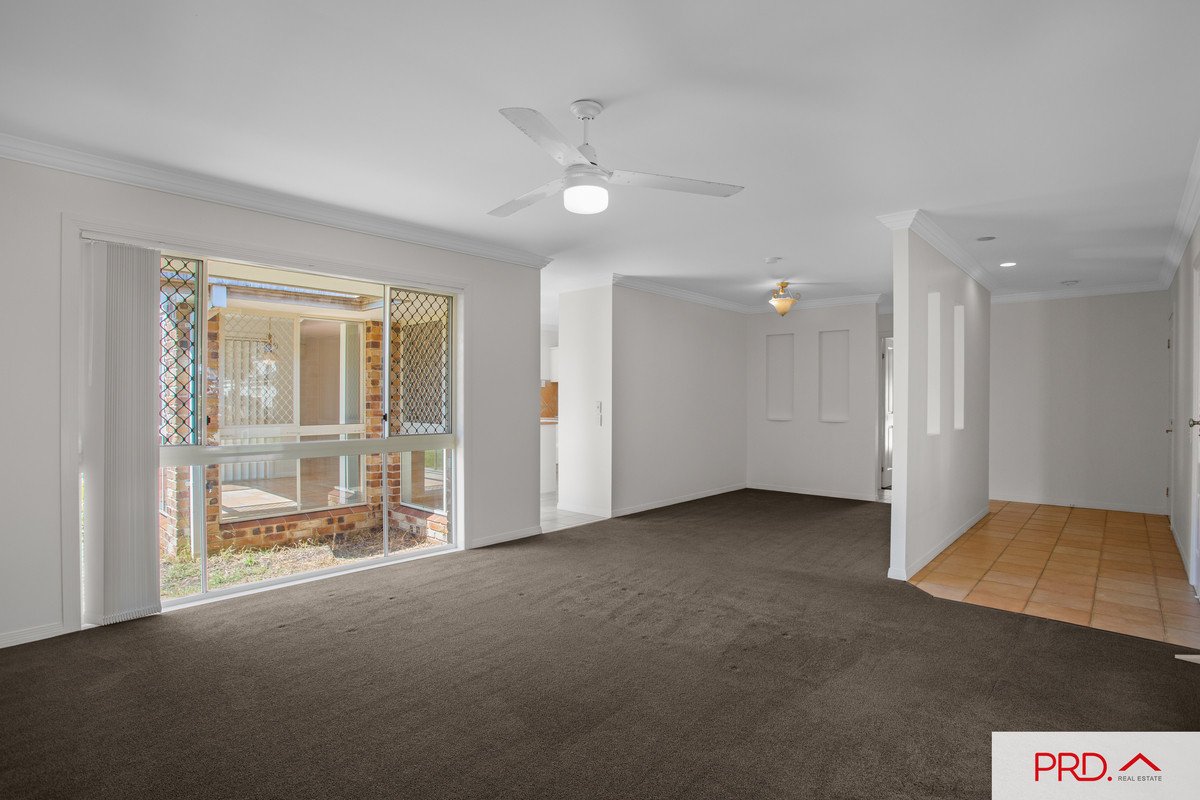 73 Dipper Drive Burleigh Waters 8