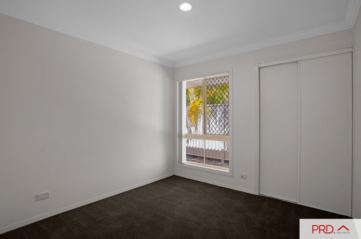 73 Dipper Drive Burleigh Waters 11