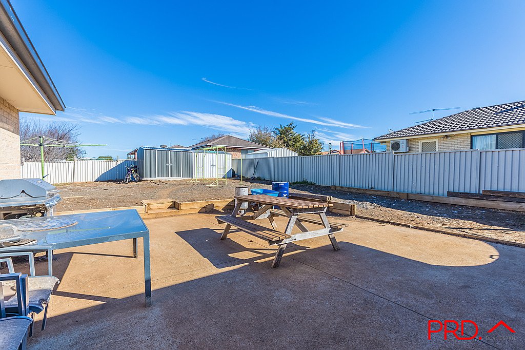 73 Flinders  TAMWORTH 12