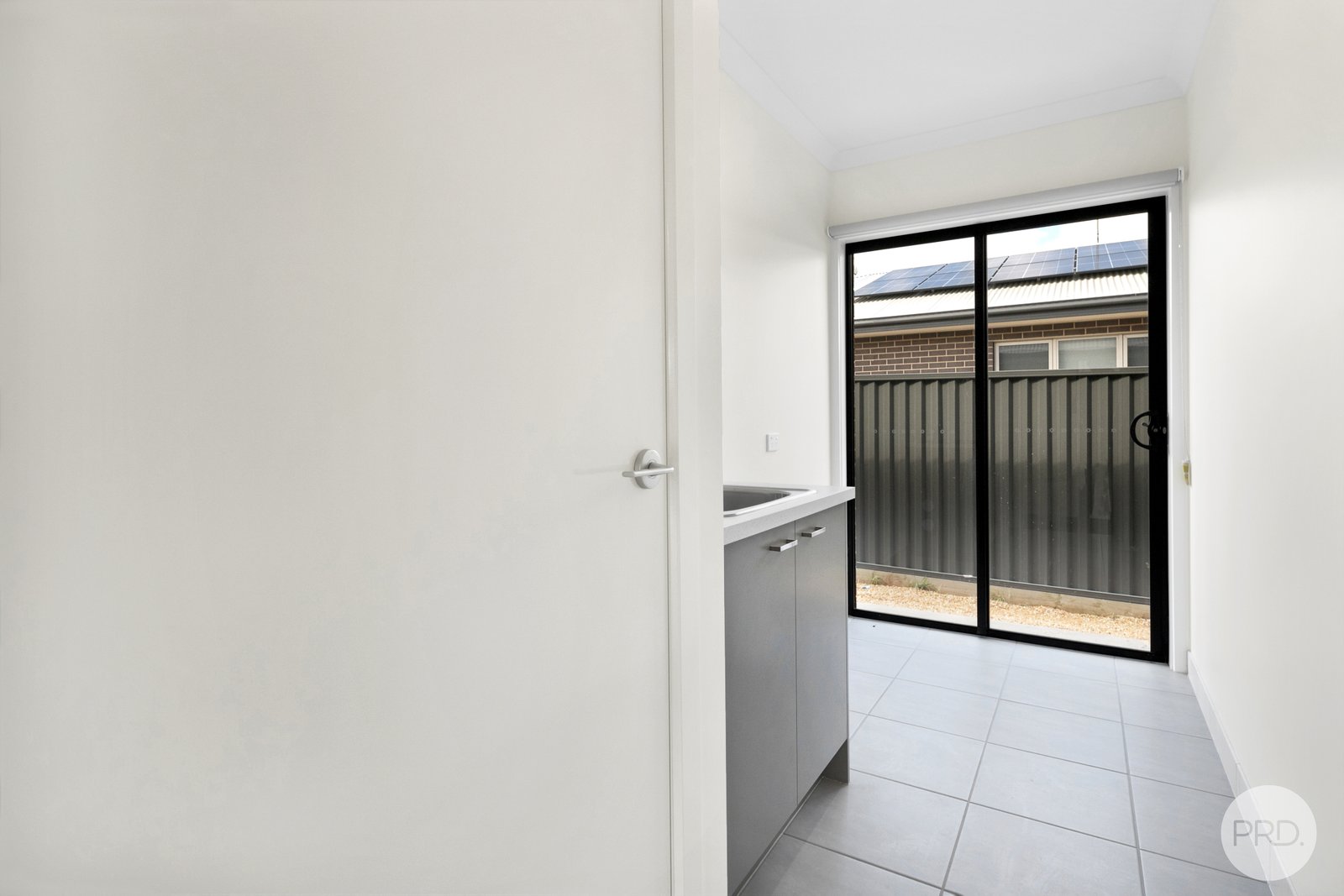 73 Grainger Parade LUCAS 11