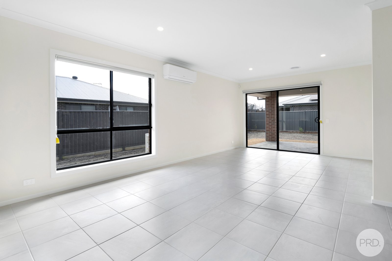 73 Grainger Parade LUCAS 9