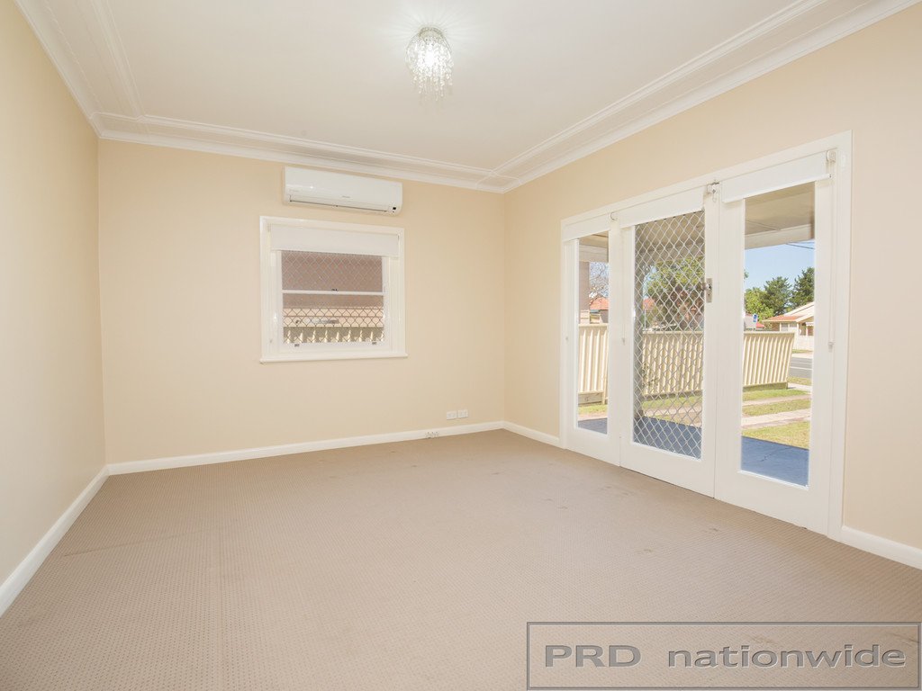 73 High Street EAST MAITLAND 2