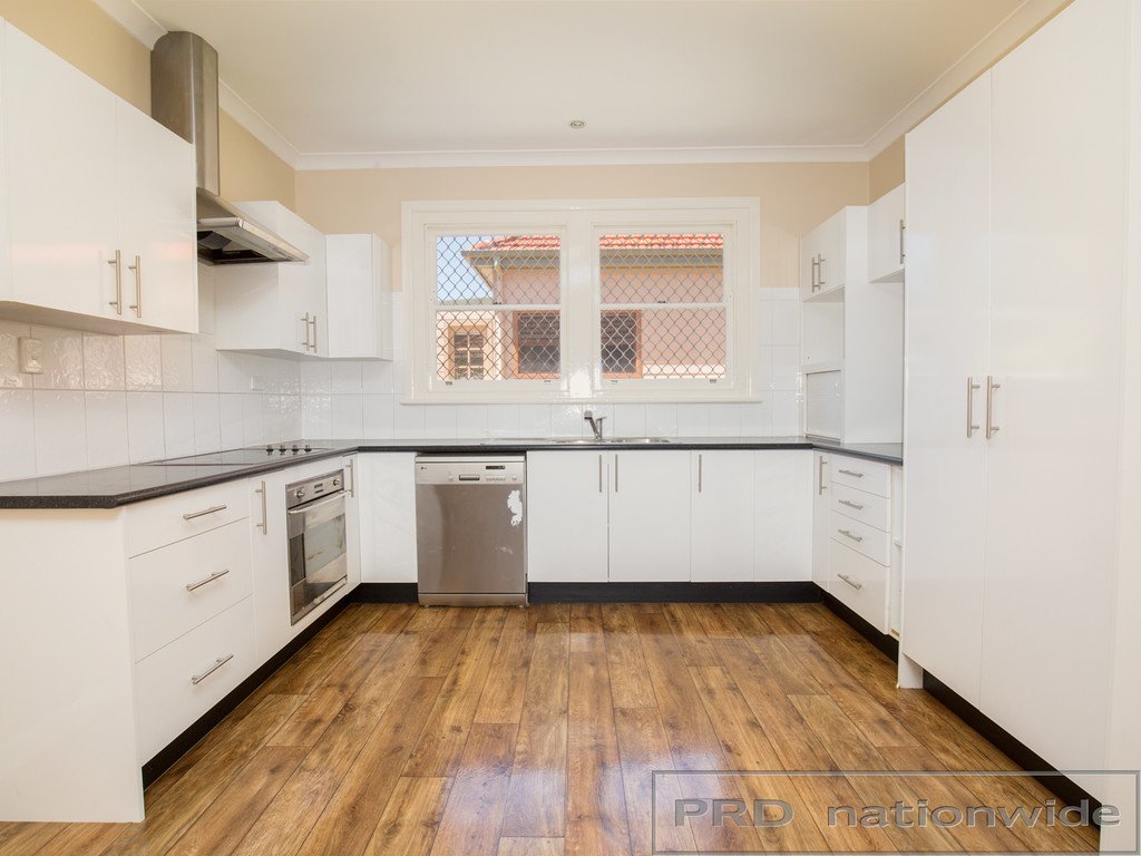 73 High Street EAST MAITLAND 5