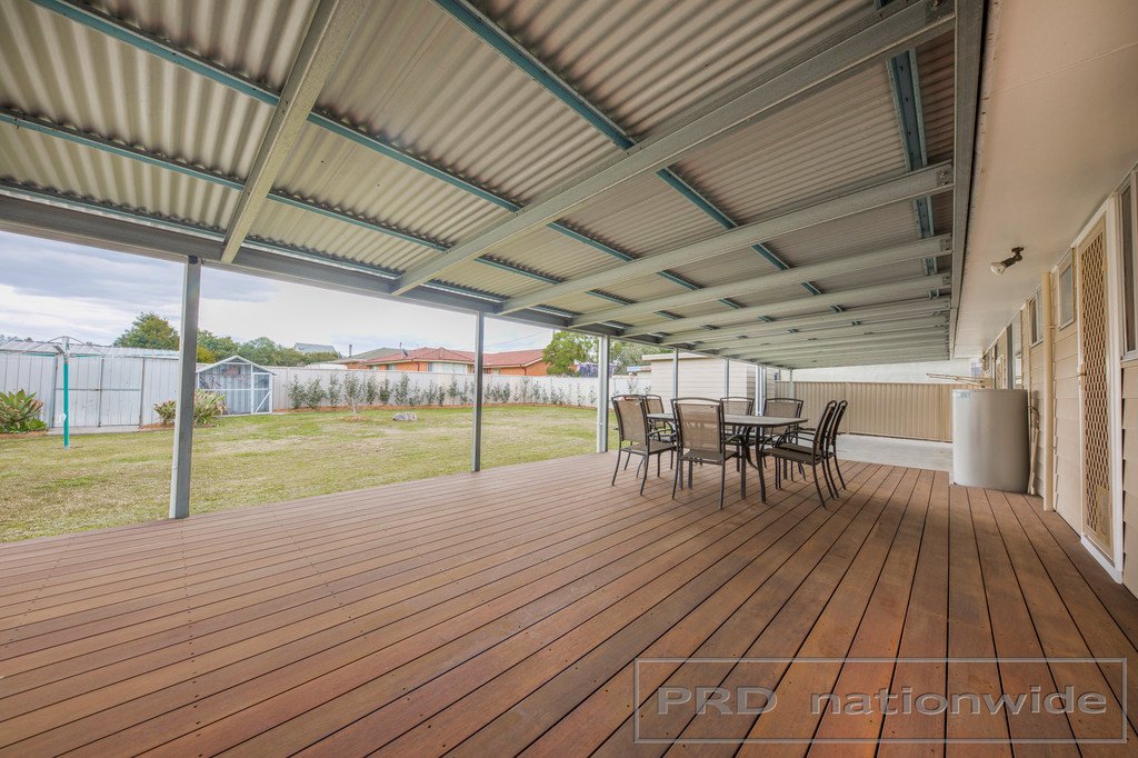 73 High Street WALLALONG 8