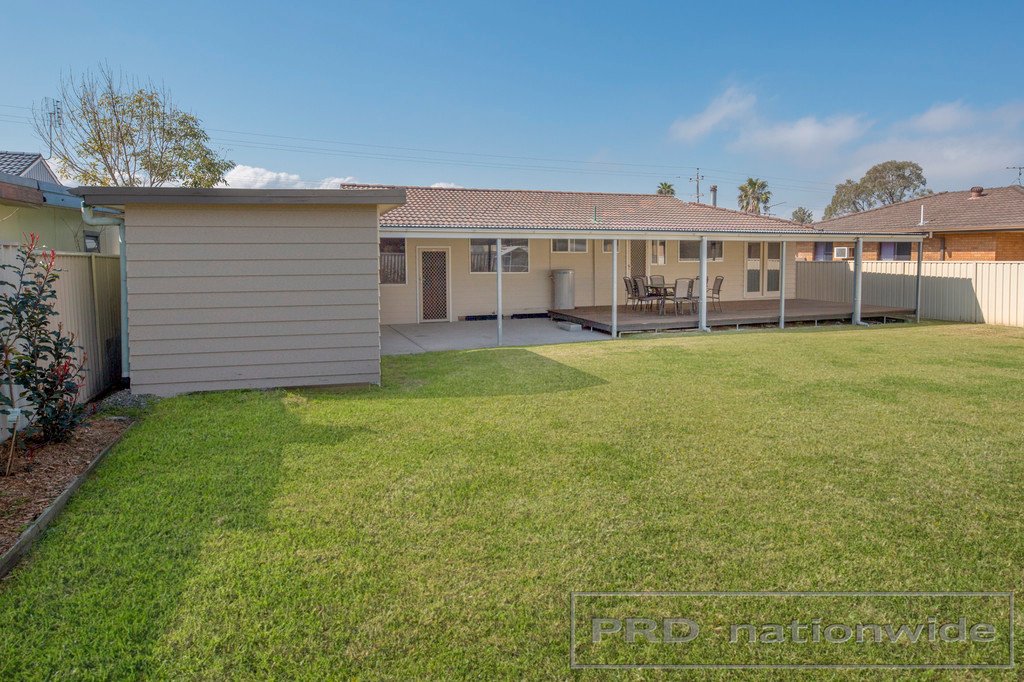 73 High Street WALLALONG 9