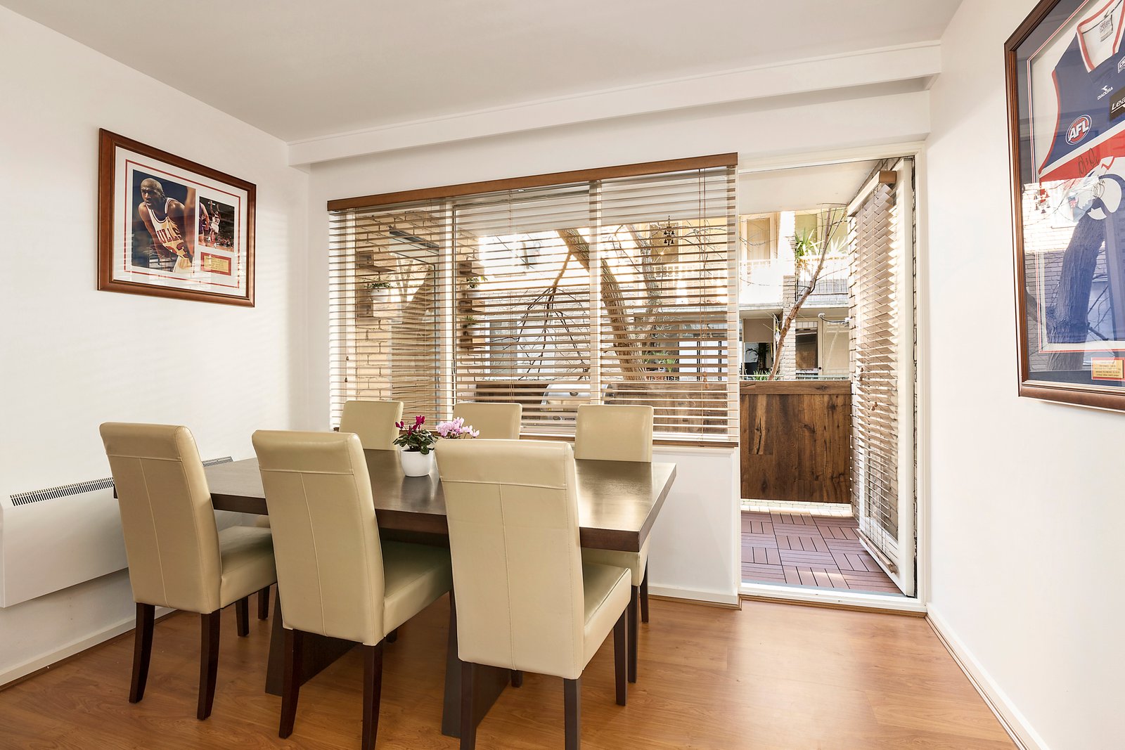 Gallery: 7/3 Hughenden Road