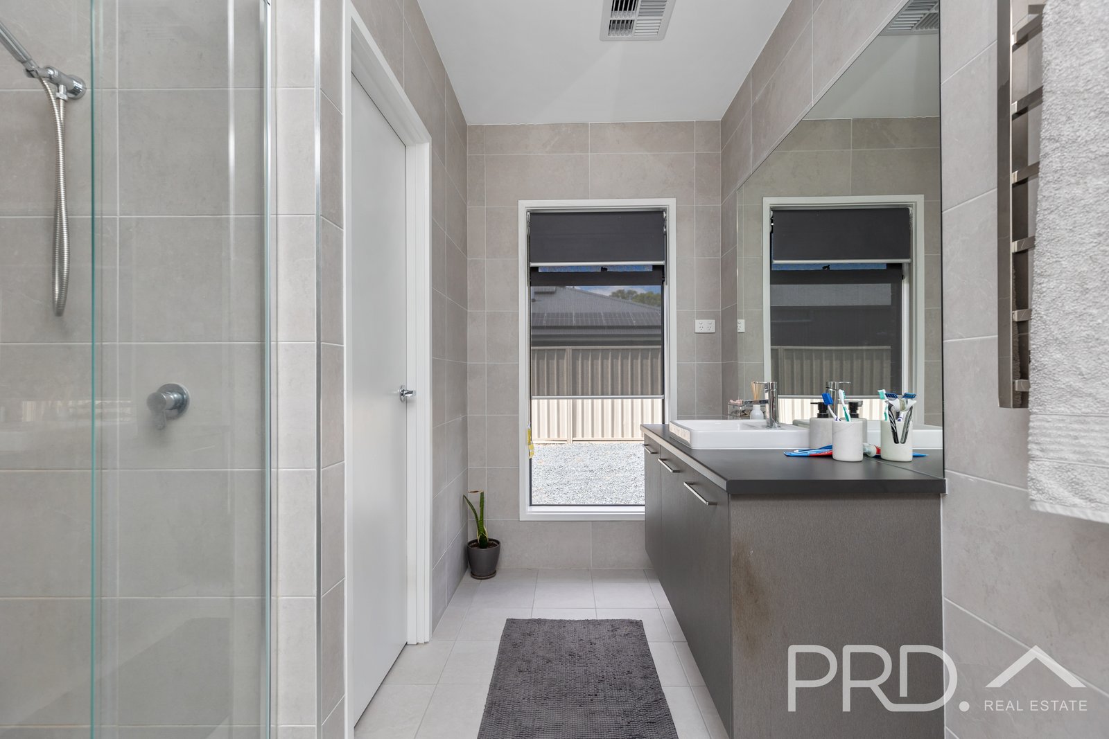 73 Jeffery Circuit TUMUT 8