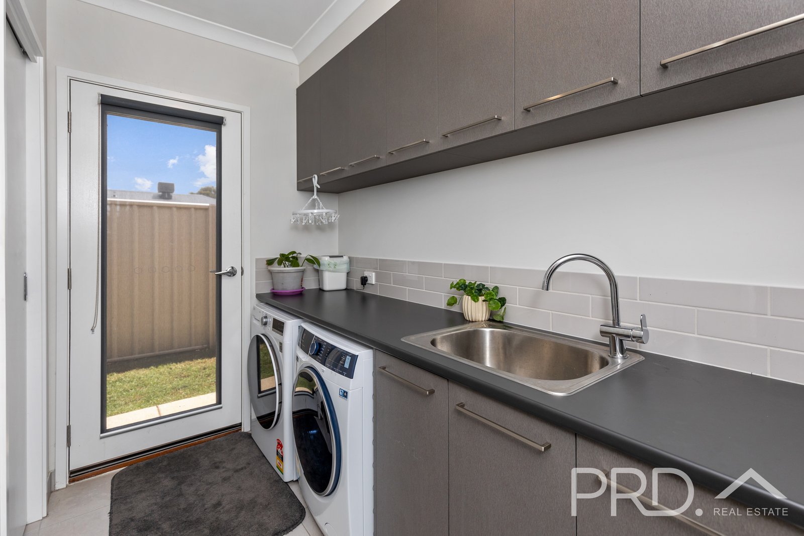 73 Jeffery Circuit TUMUT 18