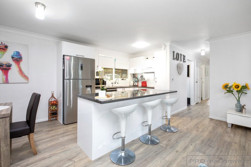 73 John Arthur Avenue THORNTON 5
